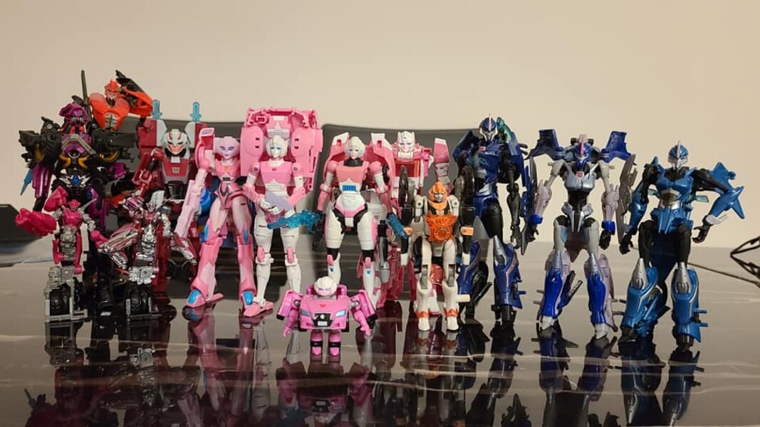 Transformers Earthrise Arcee Compared To Other Arcee Figures  (1 of 2)